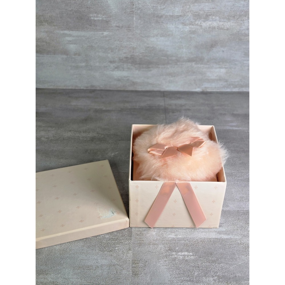 Boxed Vintage White Shoulders Bath Body Powder & Soft Puff Pink Made In USA 8oz